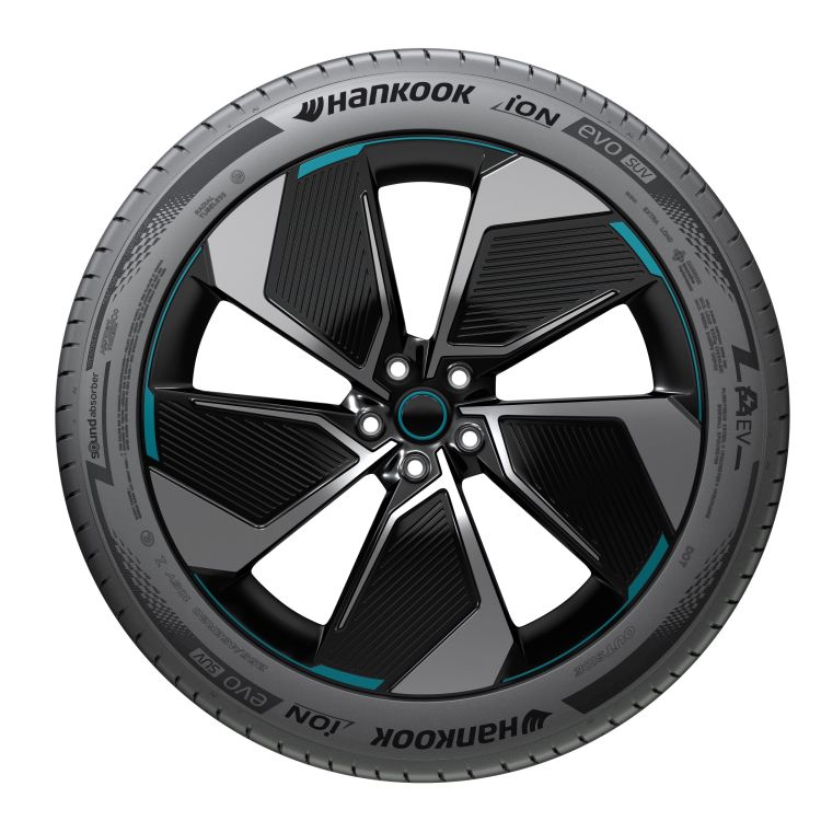 Hankook iON Evo SUV IK01A 255/40R20 101W