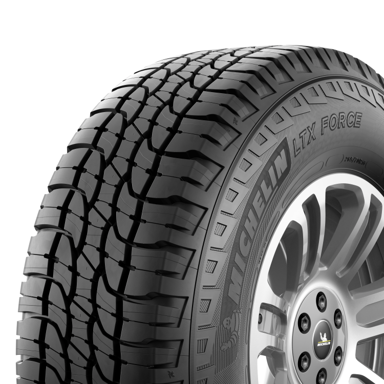 Michelin LTX Force 235/65R17 104T